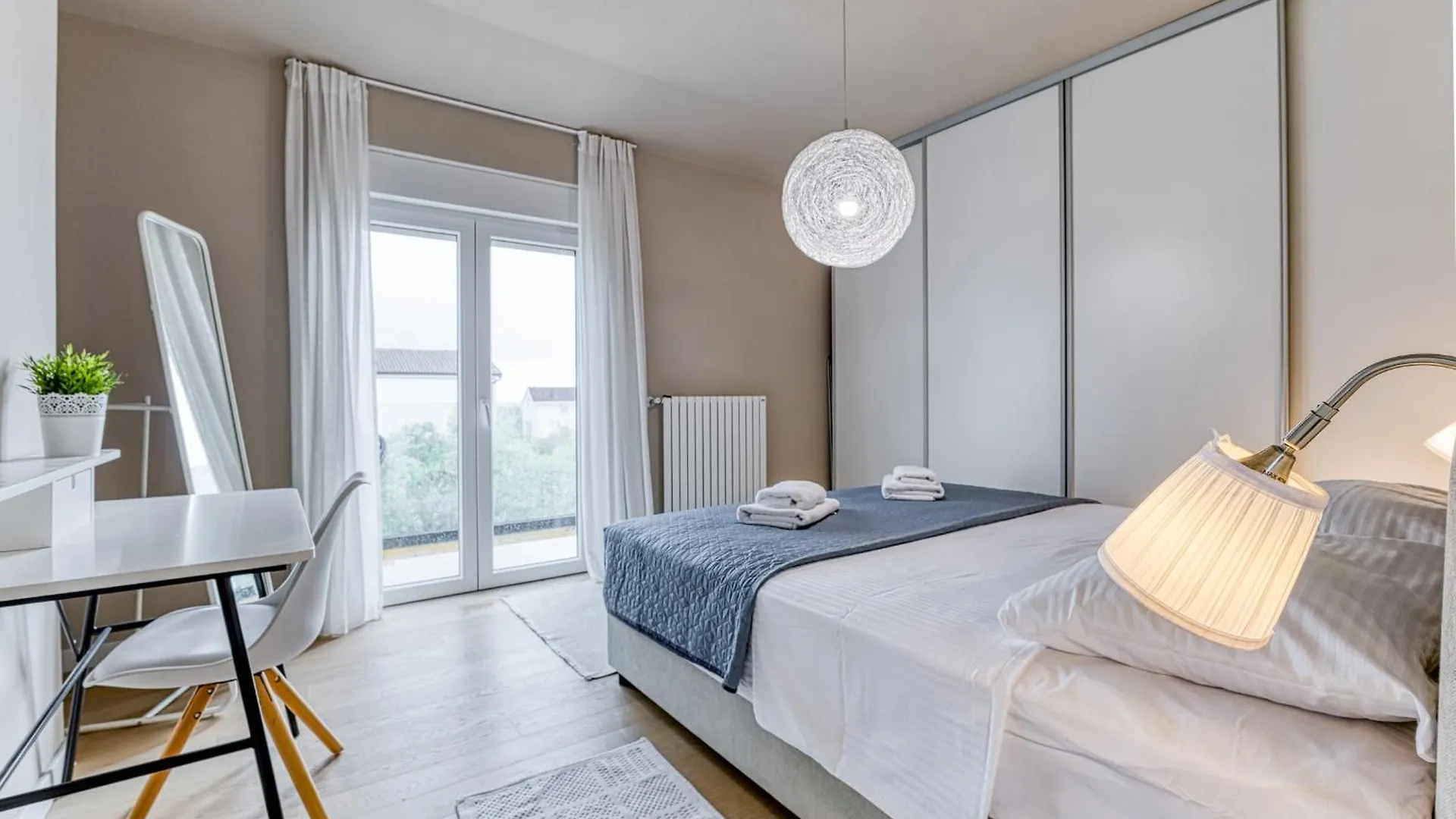 Labinci Holiday House Antea 0*,